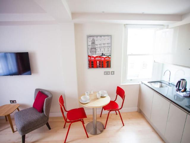 Apartment for rent in Angel, Greater London