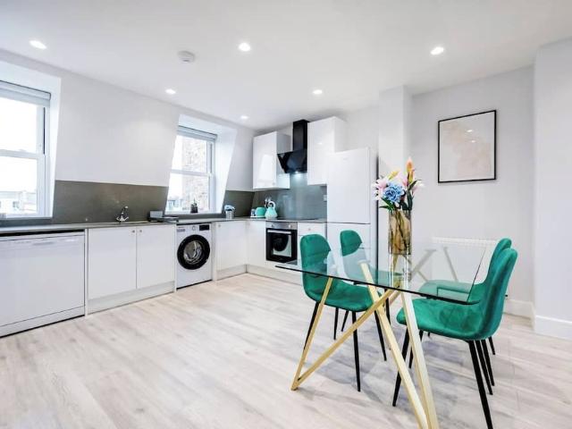 Apartment for rent in Angel, Greater London