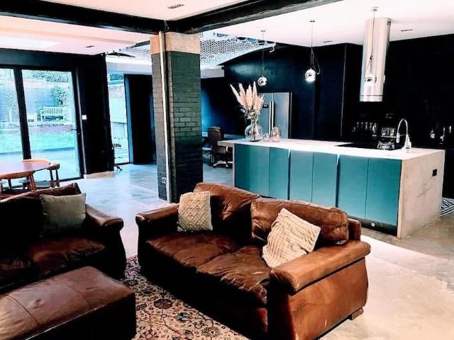 House for rent in Winchmore Hill, Greater London