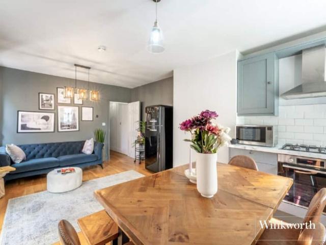 House for rent in London Borough of Barnet, Greater London