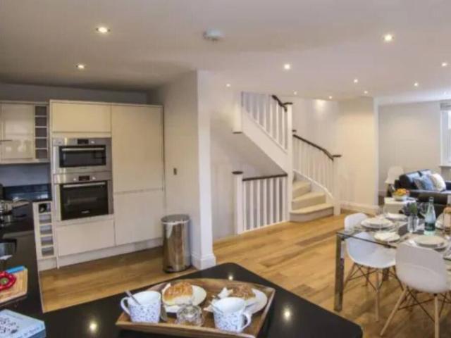 Apartment for rent in London Borough of Barnet, Greater London