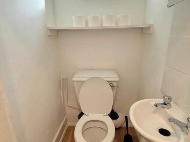 Apartment for rent in Brownswood Park, Greater London