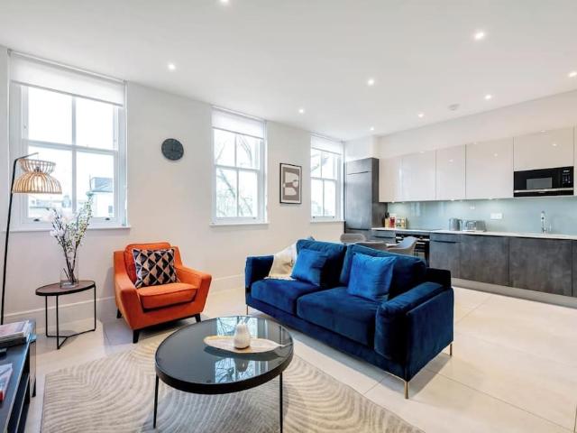 Apartment for rent in London Borough of Islington, Greater London