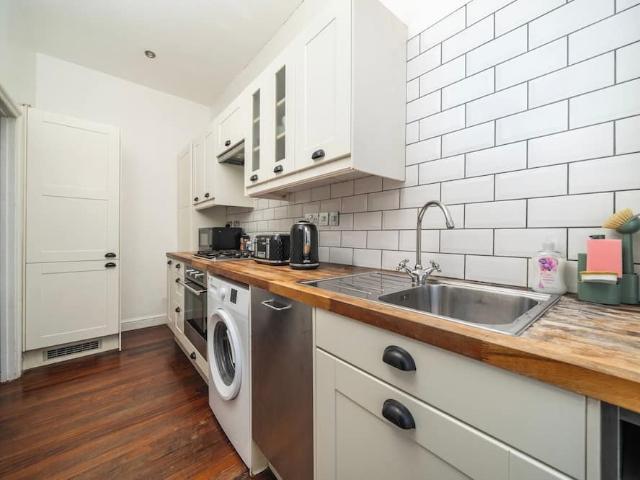 Apartment for rent in London Borough of Haringey, Greater London