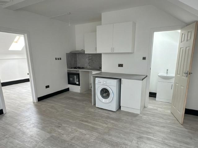 Apartment for rent in Dollis Hill, Greater London