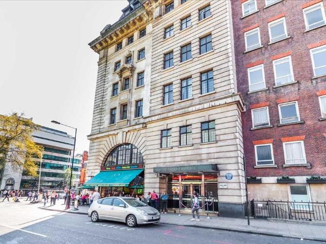 Apartment for rent in Marylebone, Greater London