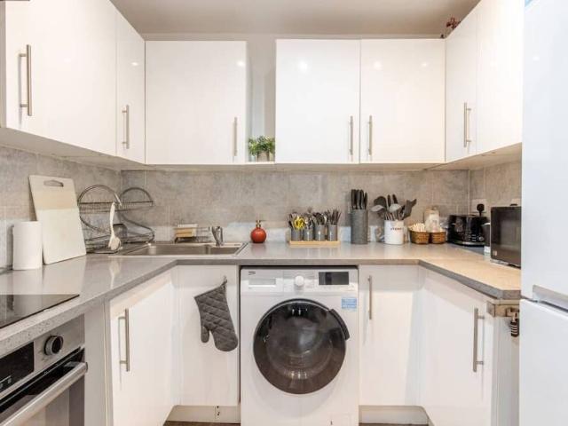 Apartment for rent in London Borough of Camden, Greater London
