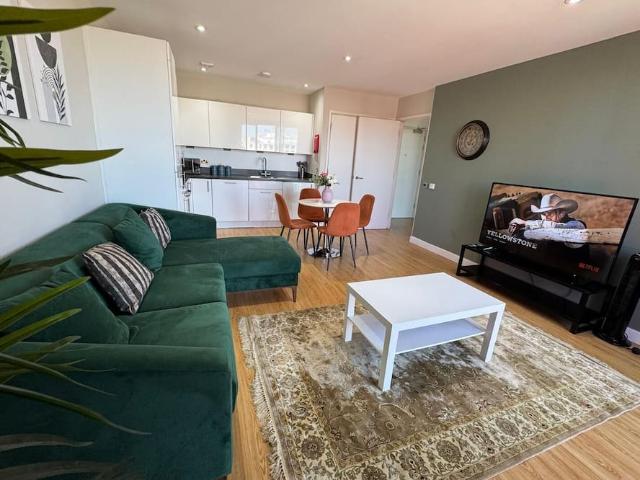 Apartment for rent in Regents Park Estate, Greater London