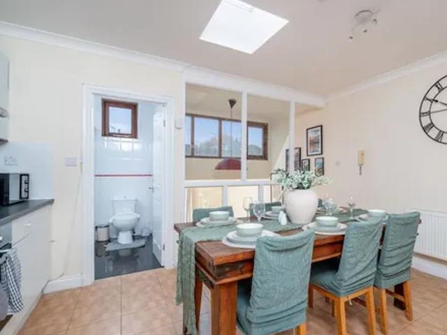 Apartment for rent in Chalk Farm, Greater London