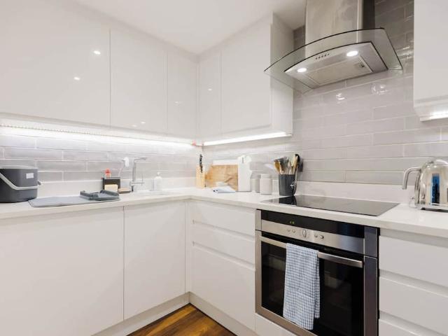 Apartment for rent in Primrose Hill, Greater London