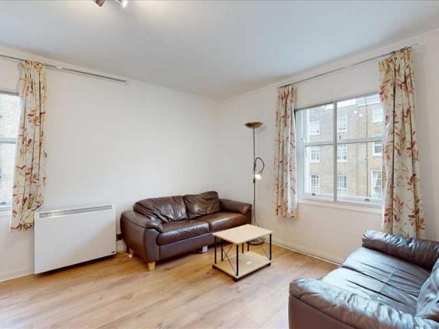 Apartment for rent in Marylebone, Greater London