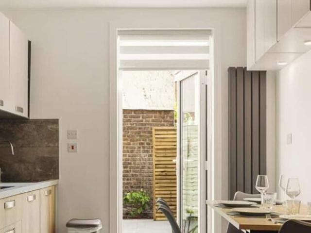 Apartment for rent in Dudden Hill, Greater London