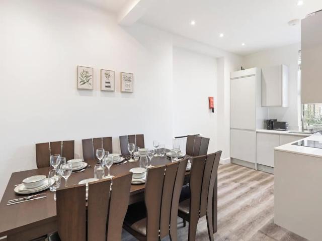 Apartment for rent in Primrose Hill, Greater London