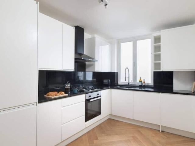 Apartment for rent in Maitland Park, Greater London
