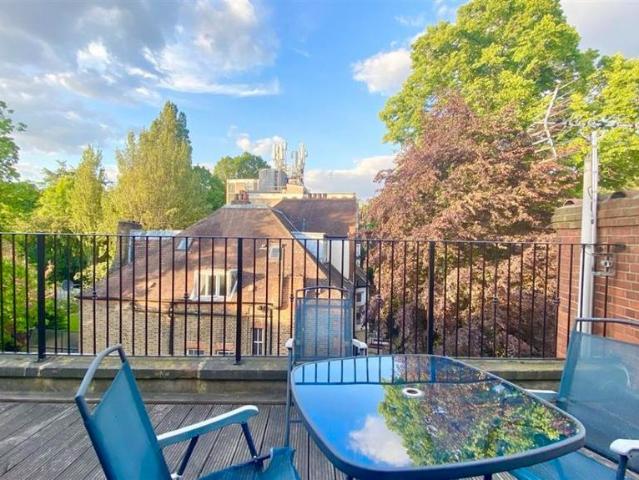 Apartment for rent in South Hampstead, Greater London