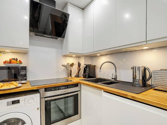 Apartment for rent in Primrose Hill, Greater London
