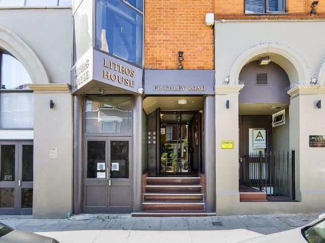 Studio for rent in South Hampstead, Greater London