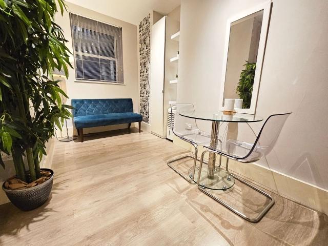 Studio for rent in South Hampstead, Greater London