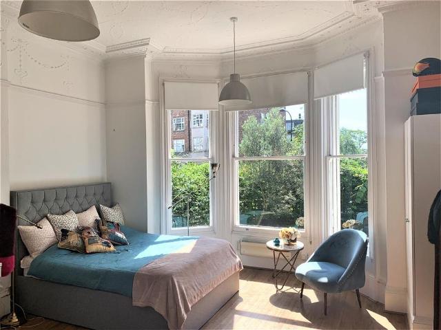 House for rent in Belsize Park, Greater London