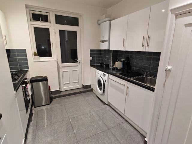 Apartment for rent in London Borough of Barnet, Greater London