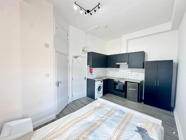 Apartment for rent in Hendon, Greater London
