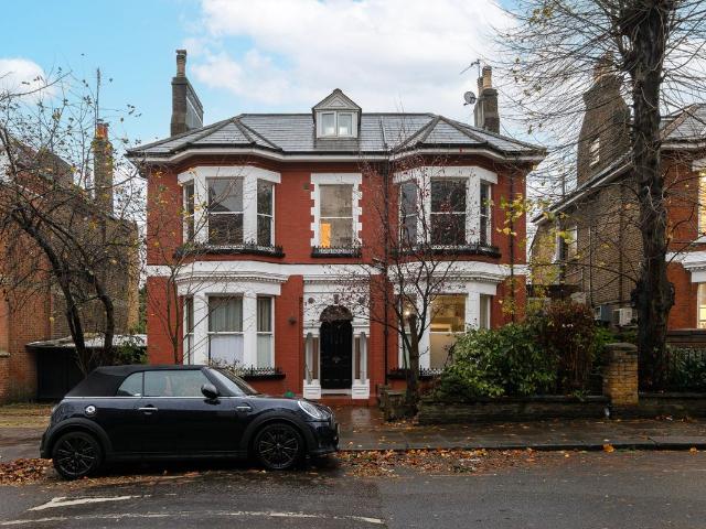 Apartment for rent in London Borough of Camden, Greater London