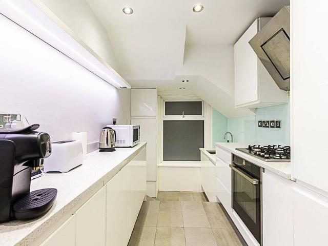 Apartment for rent in London Borough of Camden, Greater London