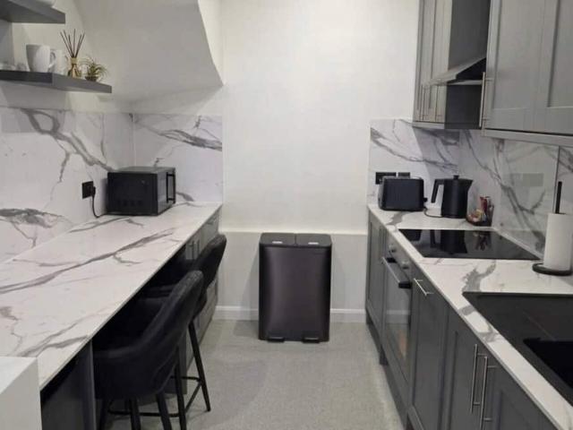 House for rent in London Borough of Barnet, Greater London