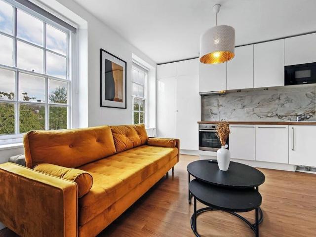 Apartment for rent in Lilestone Estate, Greater London