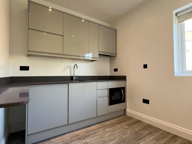 Studio for rent in Colindale, Greater London
