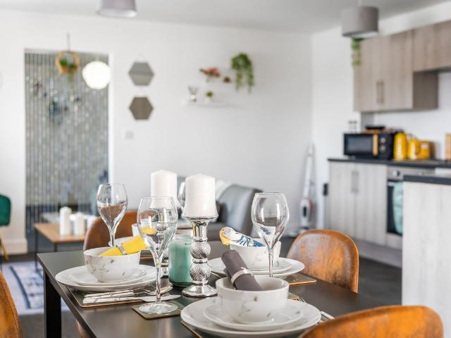 Apartment for rent in Colnbrook with Poyle, Slough