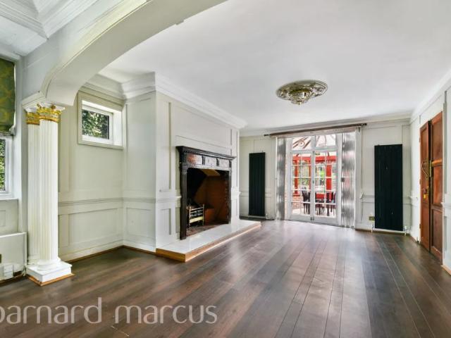House for rent in Hackbridge, Greater London