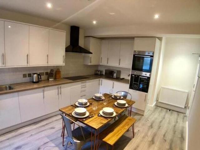 House for sale in East Midlands