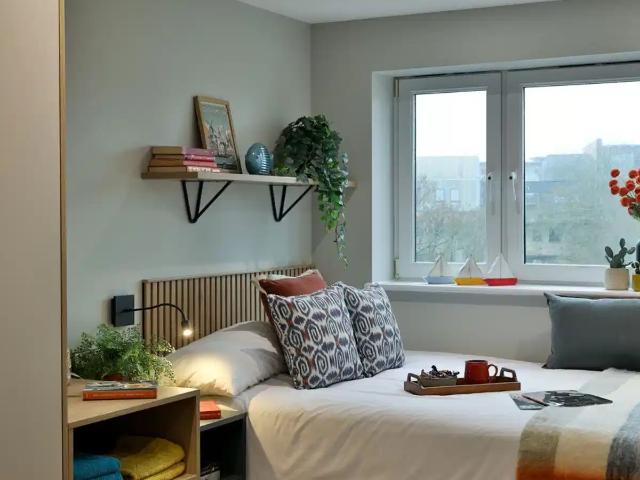 Apartment for rent in The Polygon, City Of Southampton