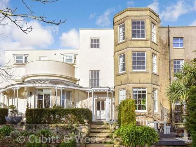 House for sale in Arundel, Clapham