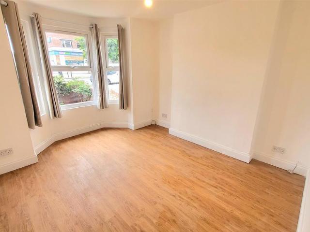 House for rent in Fenlake, Bedford