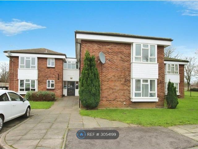 Apartment for rent in Fenlake, Bedford