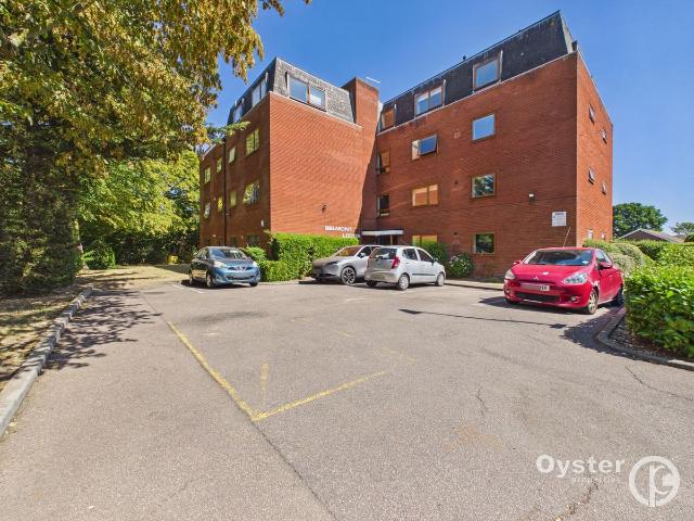 House for rent in Little Stanmore, Greater London