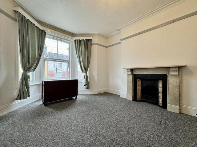 Apartment for rent in Central, Heathlands