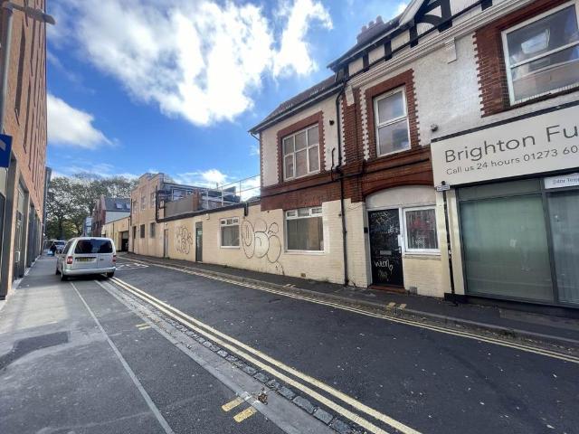 Apartment for rent in Round Hill, Brighton & Hove