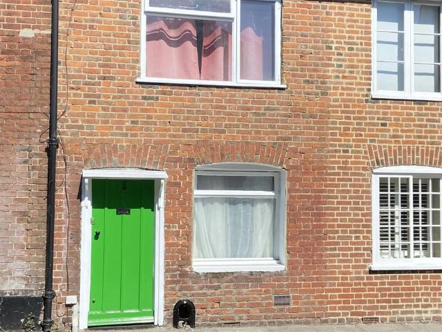 Apartment for rent in St. Dunstan's, The Bridge