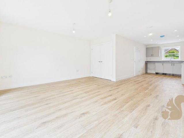 House for rent in Chelmondiston, Suffolk