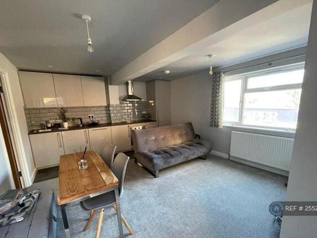 House for rent in Lyons, Greater London