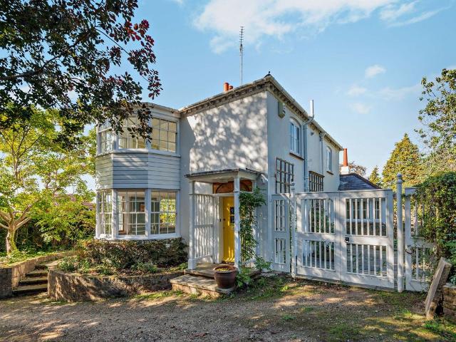 House for rent in Dibden Hill, Buckinghamshire