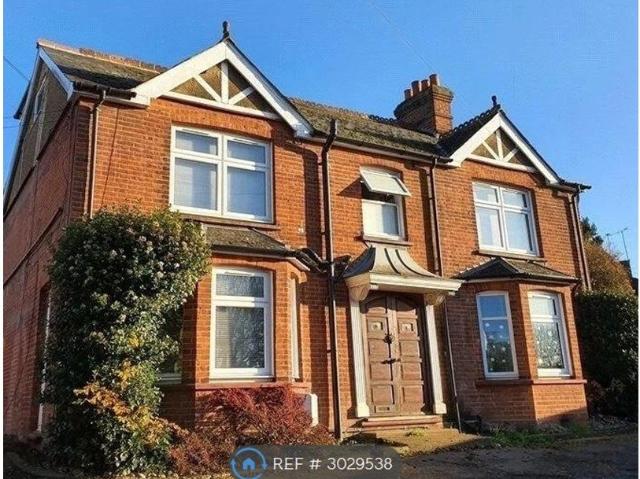 Room for rent in Denham, Buckinghamshire