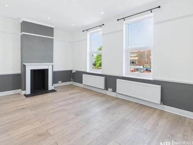 House for rent in Surrey