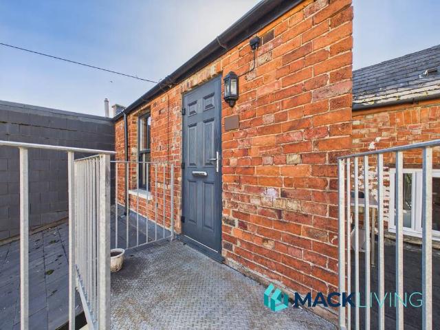 Apartment for rent in Ewens Farm, Cheltenham