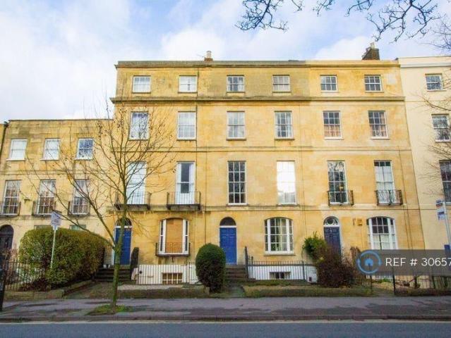 Apartment for rent in Ewens Farm, Cheltenham
