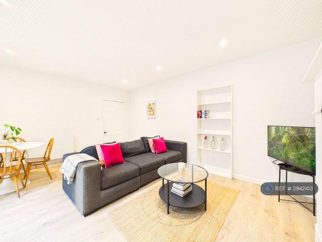 Apartment for rent in Ewens Farm, Golden Valley