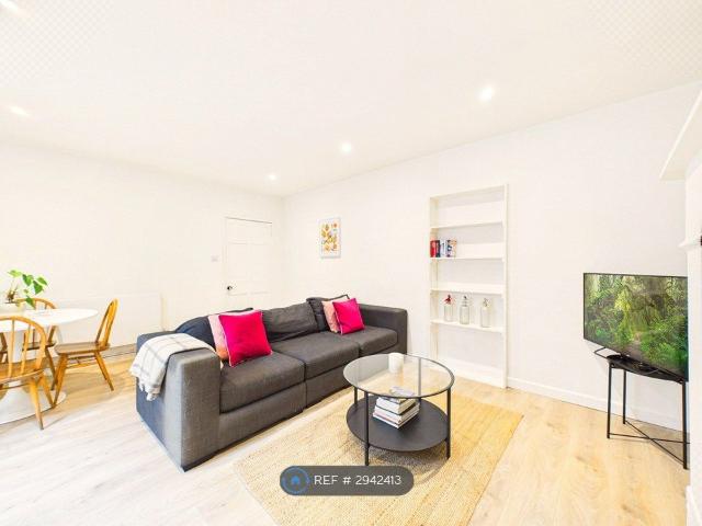 Apartment for rent in Ewens Farm, Golden Valley
